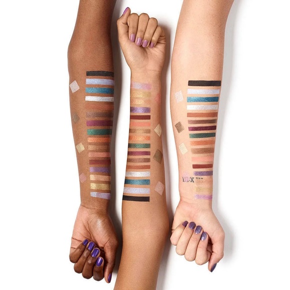 Urban Decay - Game of Thrones Eyeshadow Palette - Picture 3 of 8